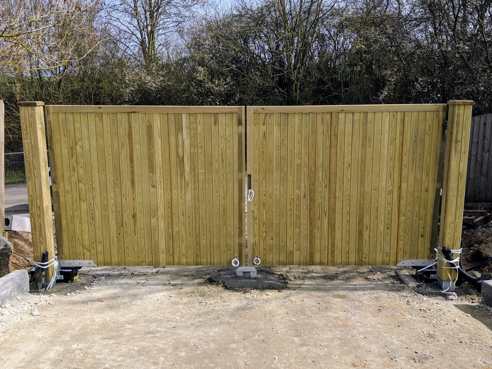 Automated Timber Driveway Gates in Ramsgate